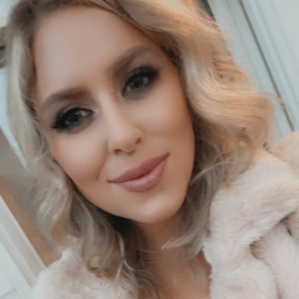 Meet your Posher, Jessica